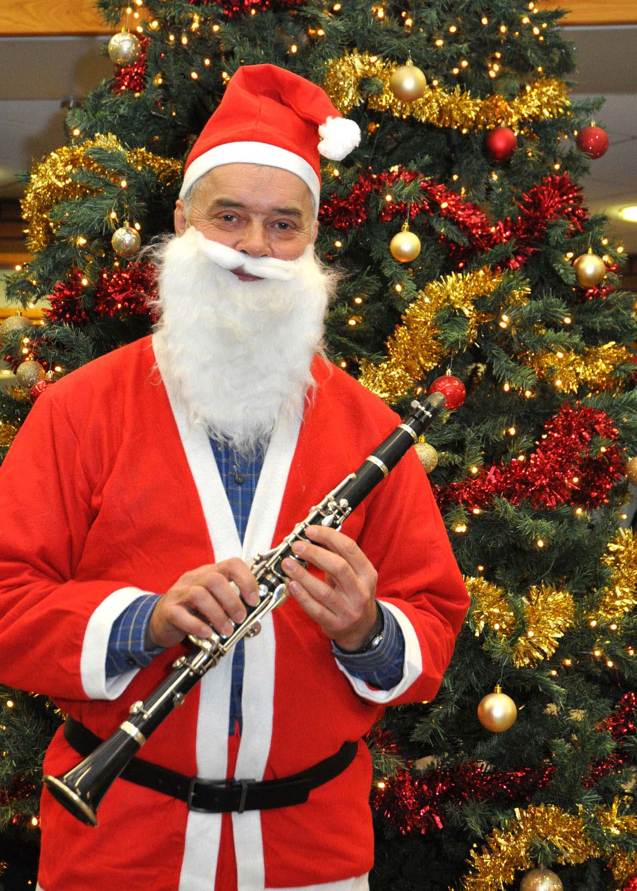 Dr Graham ‘Santa Claus’ Rideal at the Countess of Chester Hospital